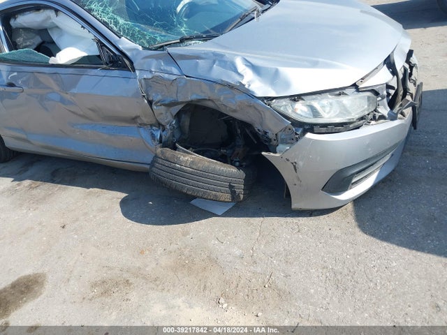 Honda Civic Lx-p 2017 2HGFC4B01HH303660 Image 6