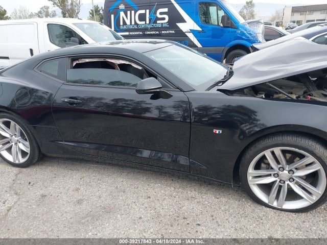 Chevrolet Camaro 1lt 2017 1G1FB1RSXH0198069 Image 13