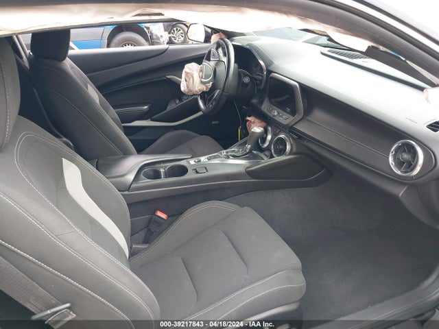 Chevrolet Camaro 1lt 2017 1G1FB1RSXH0198069 Image 5