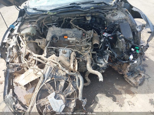 Honda Civic Lx 2018 2HGFC2F58JH556295 Image 10