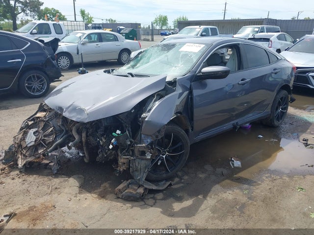 Honda Civic Lx 2018 2HGFC2F58JH556295 Image 2