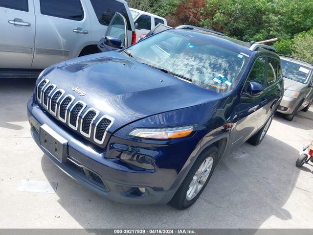 Jeep Cherokee Latitude 2016 1C4PJLCB1GW125669 Image 2