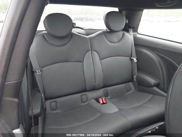 2008 MINI COOPER S WMWMF73548TT87806 Photo 7