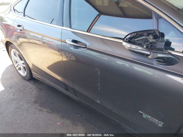 3FA6P0SU2GR145952 Ford Fusion Energi Titanium