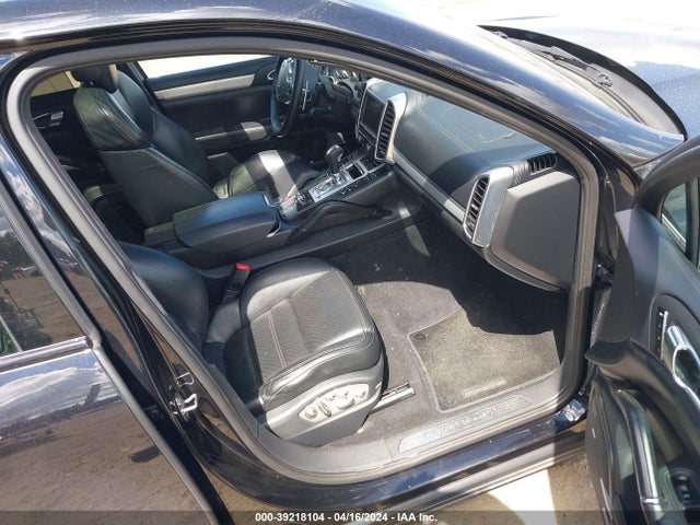 2013 PORSCHE CAYENNE WP1AC2A23DLA90867 Photo 4