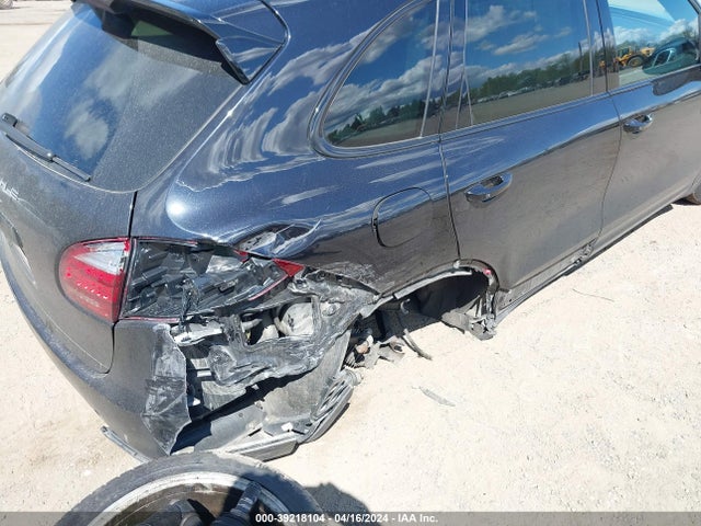 2013 PORSCHE CAYENNE WP1AC2A23DLA90867 Photo 5