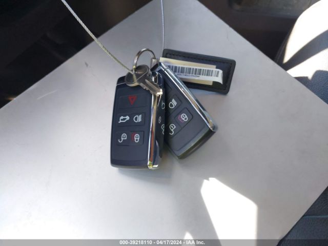SALEJ7RX5N2063000 Land Rover Defender 110 S