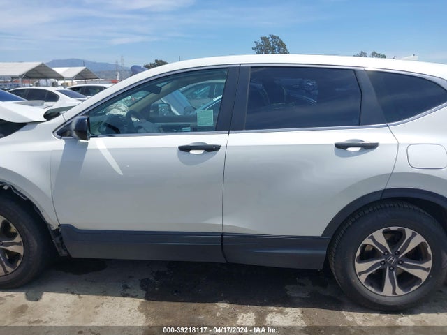 Honda CR-V LX 2018 2HKRW5H34JH400469 Image 15