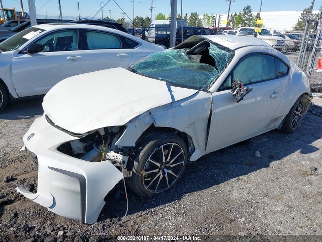 Toyota GR86 2022 JF1ZNBB19N9754839 Image 2