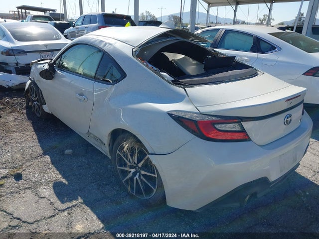 Toyota GR86 2022 JF1ZNBB19N9754839 Image 3