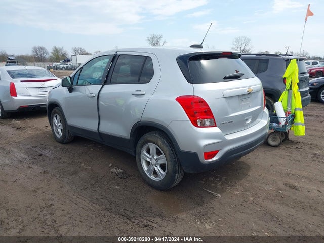 Chevrolet TRAX LS 2019 3GNCJNSB7KL234929 Image 3