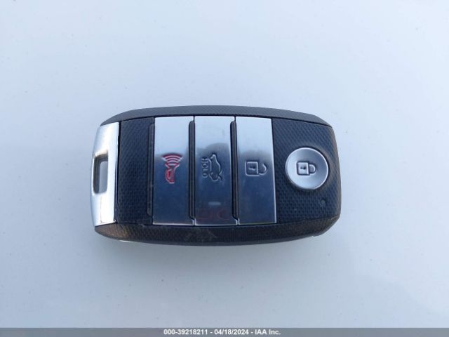 5XXGT4L11HG143082 KIA Optima Lx Turbo