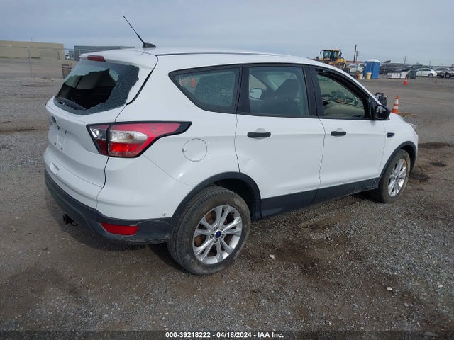 Ford ESCAPE S 2018 1FMCU0F78JUA56392 Image 4