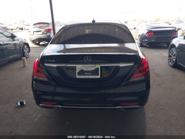 WDDUG8DB3JA400451 Mercedes-Benz S 560
