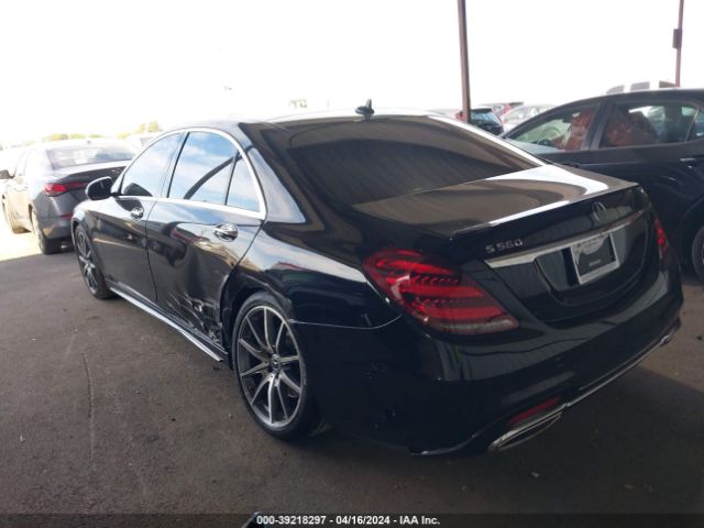 WDDUG8DB3JA400451 Mercedes-Benz S 560