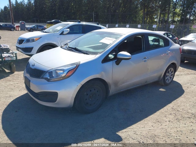 KIA RIO LX 2015 KNADM4A34F6427464 Image 2