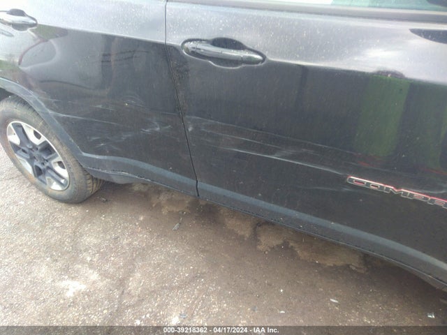 3C4NJDDB6HT639889 Jeep New Compass Trailhawk 4x4