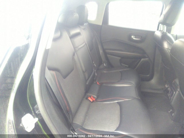 3C4NJDDB6HT639889 Jeep New Compass Trailhawk 4x4