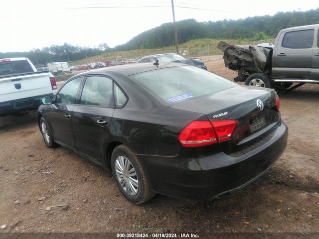 1VWAT7A36EC051552 Volkswagen Passat 1.8t S