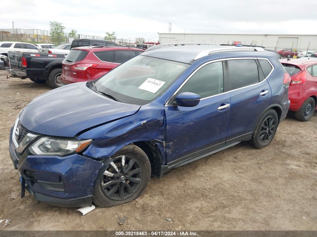 Nissan ROGUE SV 2017 JN8AT2MV4HW003901 Image 2