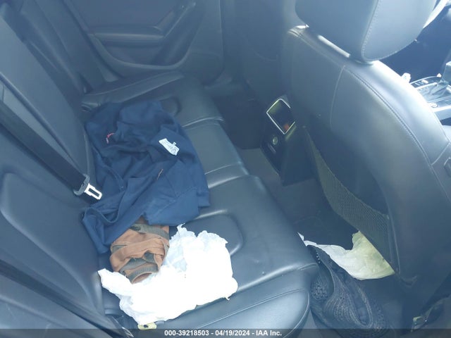 Audi A4 2.0t Premium 2014 WAUAFAFL2EA004074 Image 8