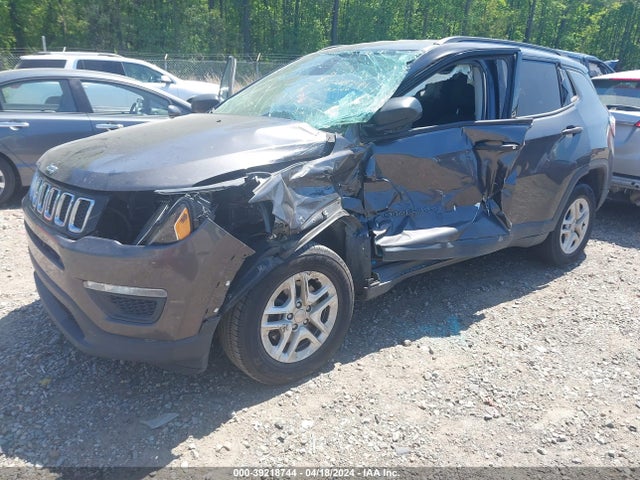 3C4NJCAB5JT502706 Jeep Compass Sport Fwd