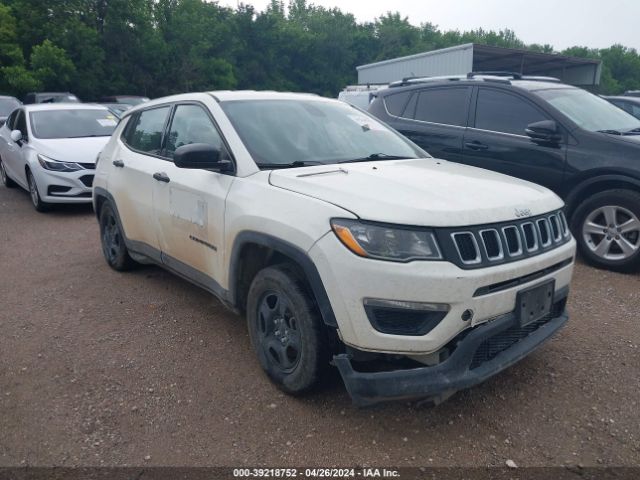 39218752 :رقم المزاد ، 3C4NJCAB5JT136858 vin ، 2018 Jeep Compass Sport Fwd مزاد بيع