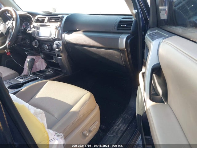 Toyota 4runner Sr5 Premium 2017 JTEBU5JR8H5431574 Image 5