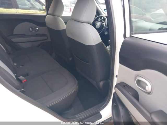 KNDJP3A50E7007489 KIA SOUL +