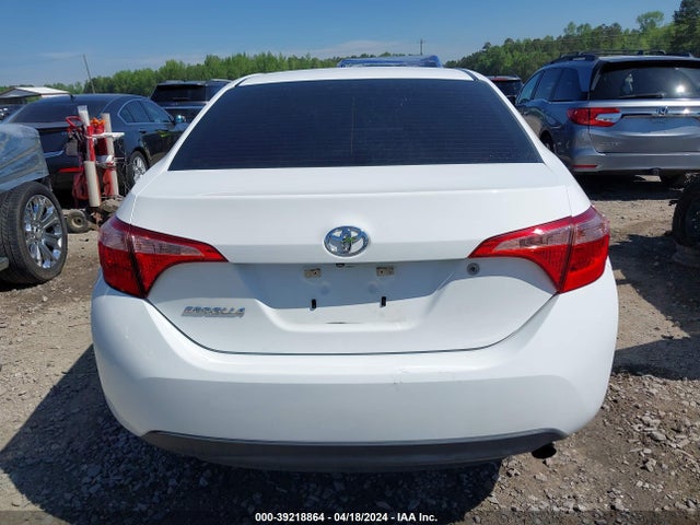Toyota COROLLA L 2018 5YFBURHE2JP839995 Image 17