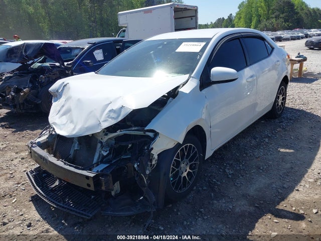 Toyota COROLLA L 2018 5YFBURHE2JP839995 Image 2