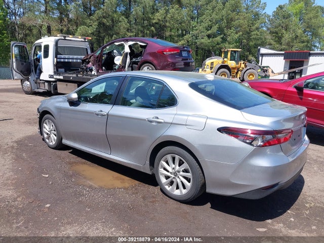 Toyota CAMRY LE 2023 4T1C11AK9PU787996 Image 3