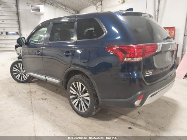 JA4AZ3A39KZ004237 Mitsubishi Outlander Se