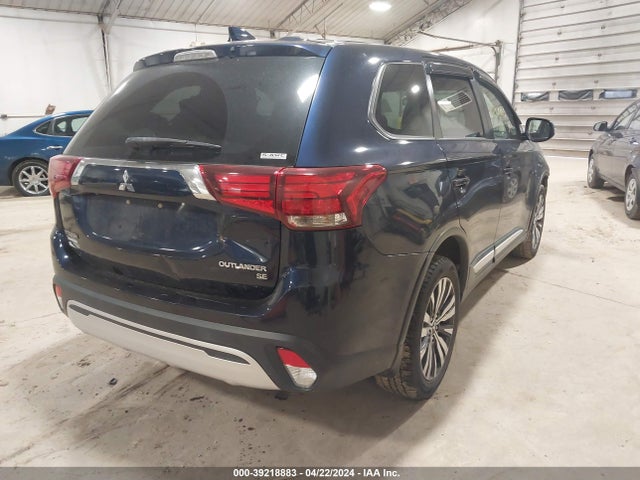 JA4AZ3A39KZ004237 Mitsubishi Outlander Se