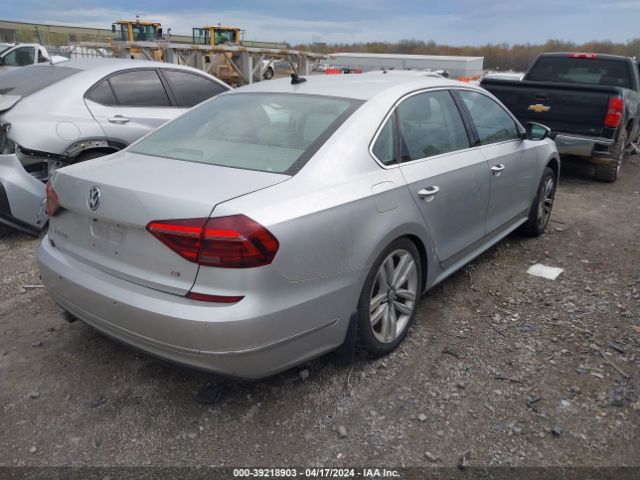 1VWGT7A34HC065576 Volkswagen Passat 1.8t Se