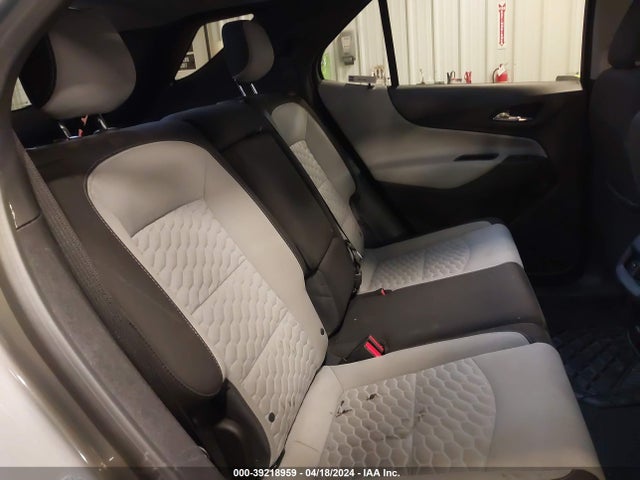 Chevrolet EQUINOX LT 2018 3GNAXJEV3JS529695 Image 8