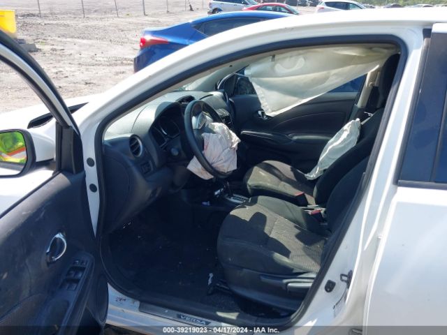 3N1CN7AP1HL908512 Nissan Versa 1.6 Sv