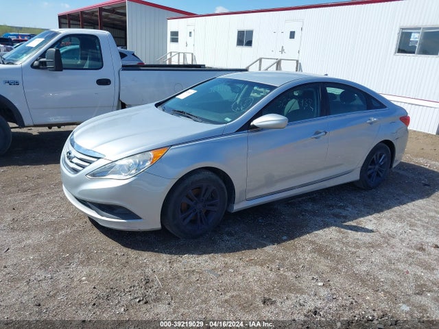 Hyundai SONATA GLS 2014 5NPEB4AC4EH903701 Image 2