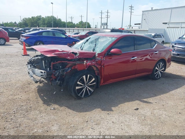 Nissan Altima 2.0 Platinum 2019 1N4AL4FV2KC234590 Image 2