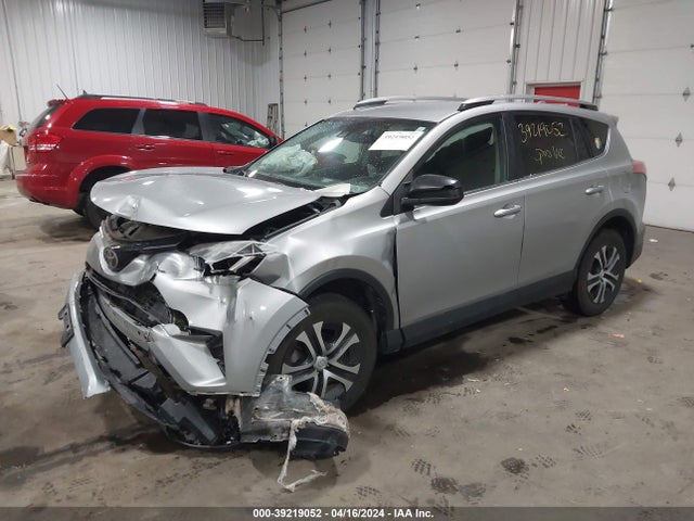 Toyota RAV4 LE 2018 2T3BFREV5JW750328 Image 2