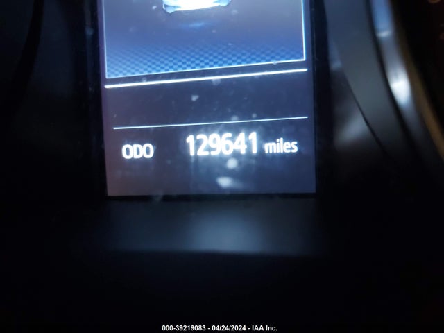 Toyota C-HR XLE 2019 NMTKHMBX6KR088490 Image 15