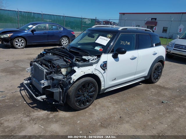 2019 MINI COUNTRYMAN WMZYT5C5XK3G94344 Photo 1