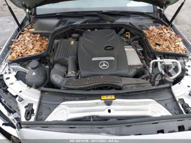 55SWF4JB2FU066915 Mercedes-Benz C 300 Luxury/sport