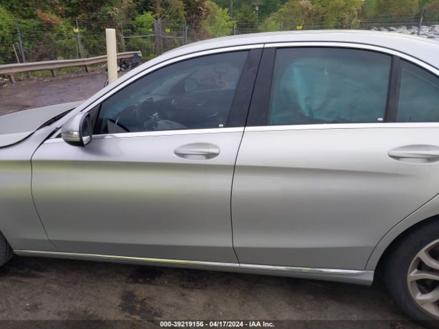 55SWF4JB2FU066915 Mercedes-Benz C 300 Luxury/sport
