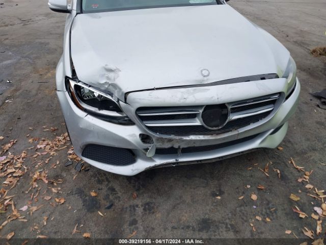 55SWF4JB2FU066915 Mercedes-Benz C 300 Luxury/sport