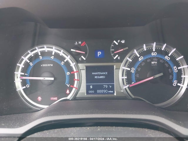 Toyota 4RUNNER SR5 2018 JTEZU5JR2J5167689 Image 7