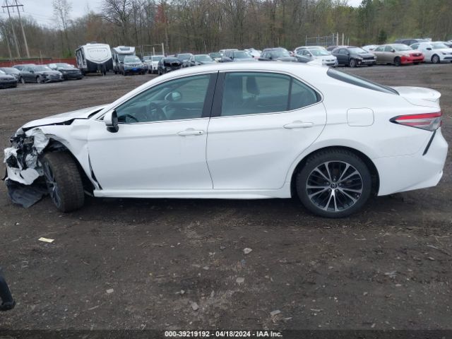 4T1B11HK9KU839444 Toyota CAMRY SE
