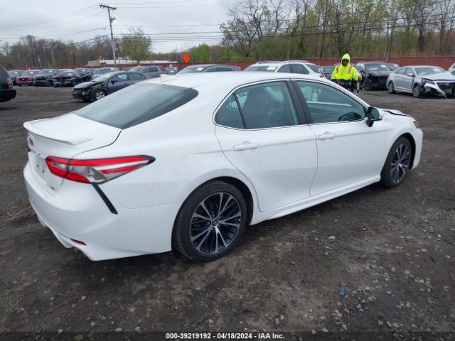 4T1B11HK9KU839444 Toyota CAMRY SE