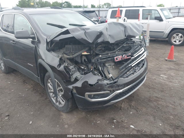 1GKKNLLA7JZ131928 GMC Acadia Sle-2