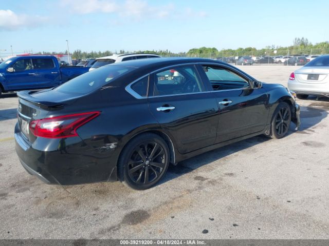 1N4AL3AP5HC193254 Nissan Altima 2.5 Sr